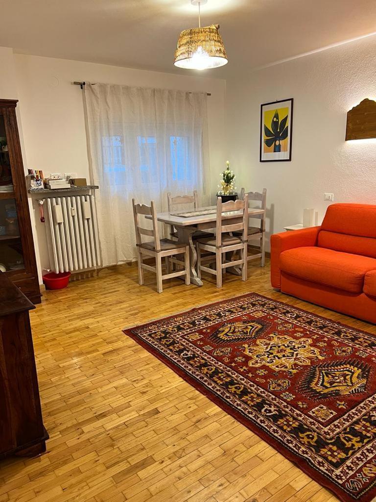 White House Apartment Oulx Екстериор снимка