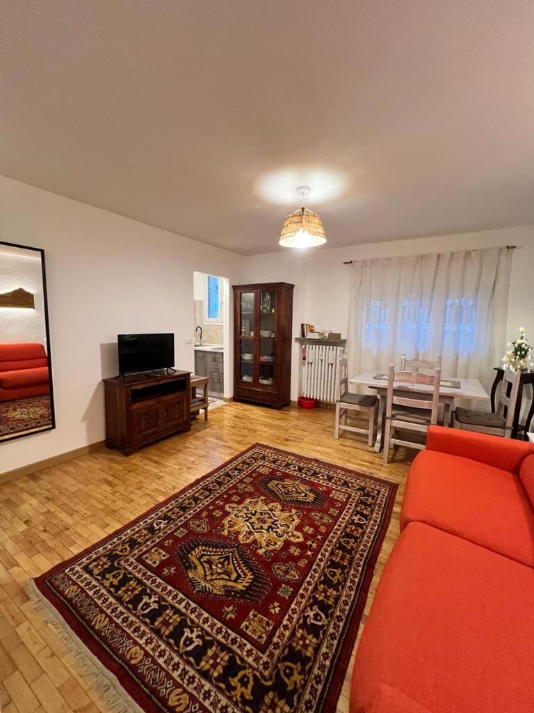 White House Apartment Oulx Екстериор снимка