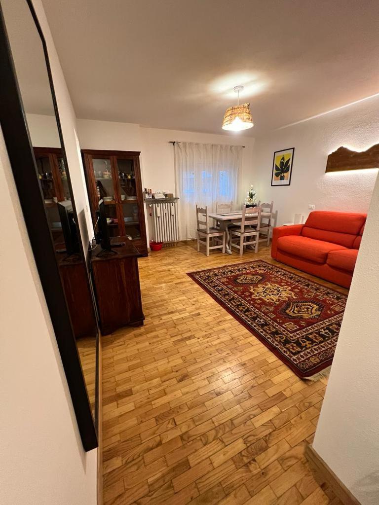 White House Apartment Oulx Екстериор снимка