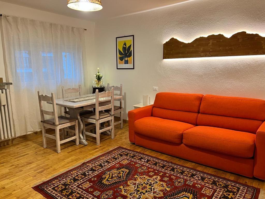 White House Apartment Oulx Екстериор снимка